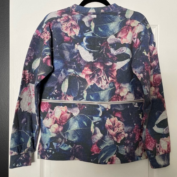 OBEY Convertible Floral Crewneck/Crop Top - Picture 2 of 5
